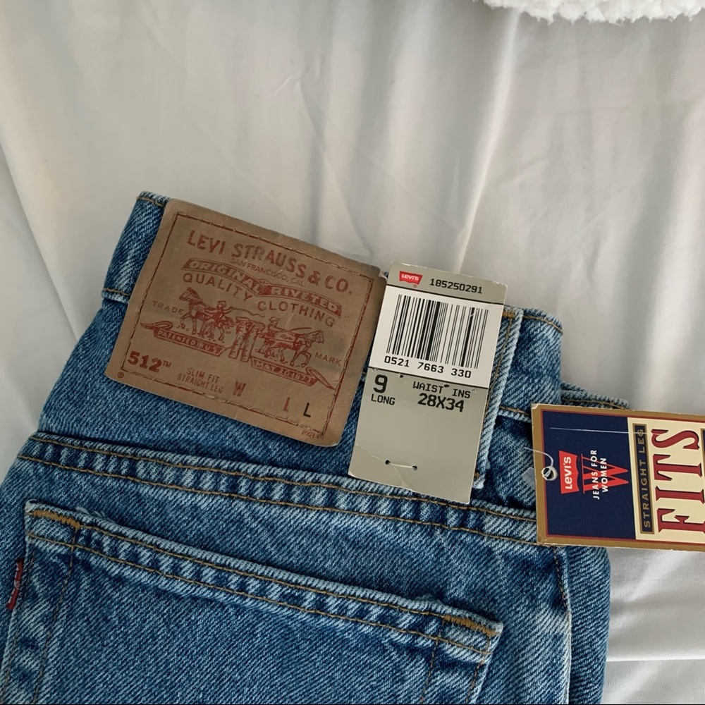 Straight Leg Levi Jeans